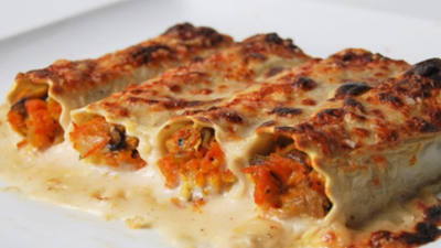 Canelones de Puropollo y queso ricotta